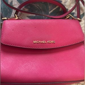 Michael Kors crossbody